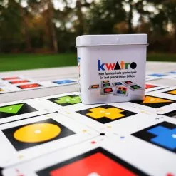 White Goblin Games Kwatro -Spellen Verkoopwinkel kwatro 3